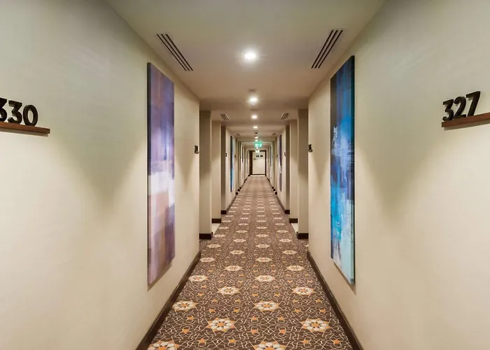 Best Western Plus Al Qurayyat City Center